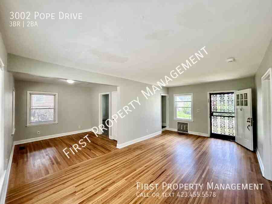 3002 Pope Dr - Photo 3 of 24