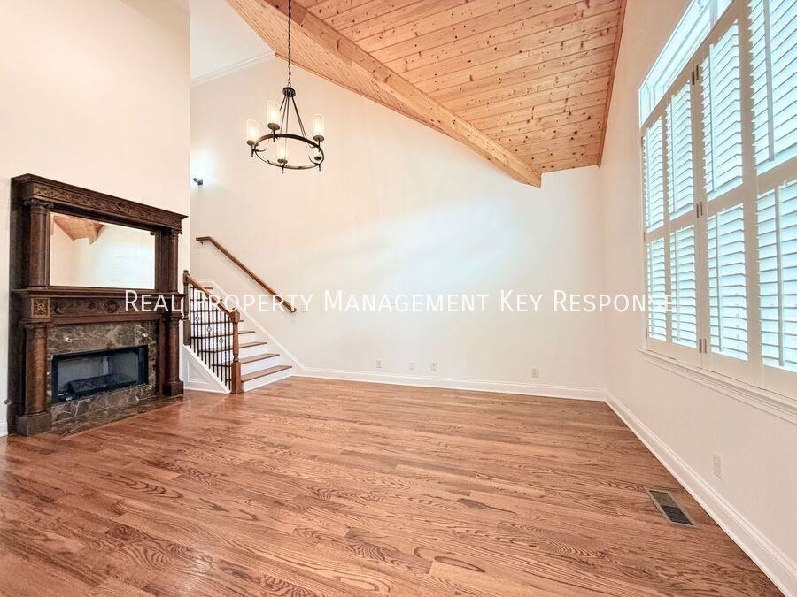 3178A Parthenon Ave - Photo 3 of 26