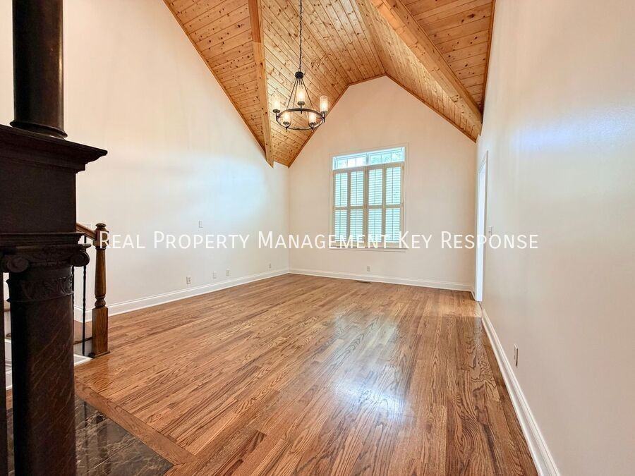 3178A Parthenon Ave - Photo 4 of 26