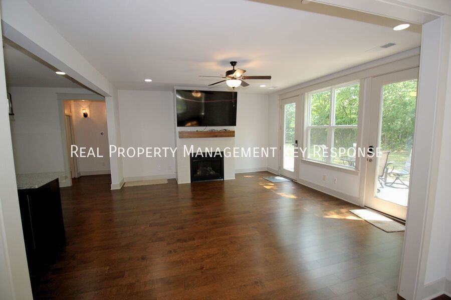 2948 Cherrybark Ct - Photo 3 of 28