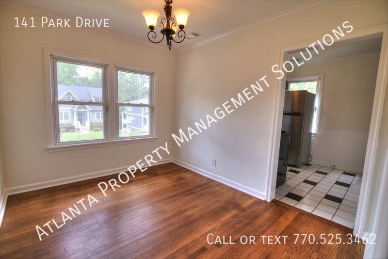 141 Park Dr - Photo 3 of 15