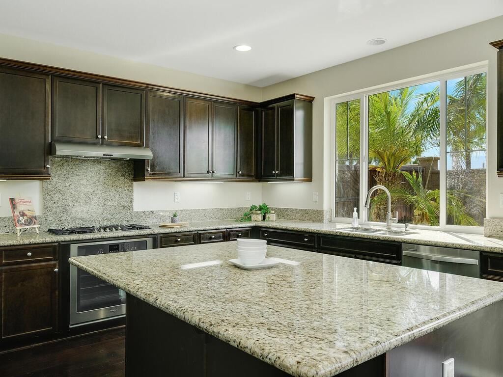 2354 Trellis St #1 - Photo 4 of 14