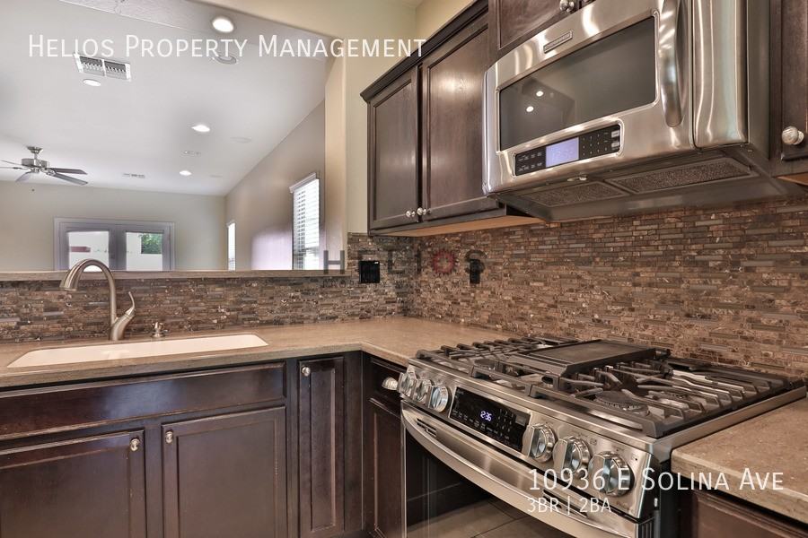 10936 E Solina Ave - Photo 7 of 34