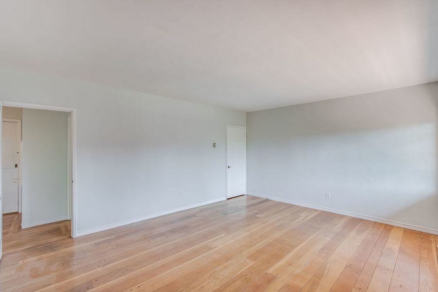 2727 Parker St #C - Photo 7 of 19