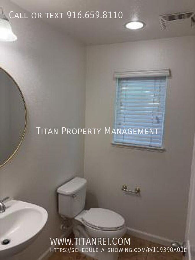 1904 Ellesmere Loop - Photo 5 of 20