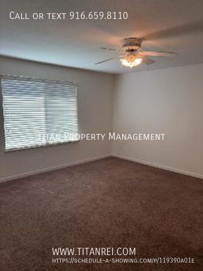 1904 Ellesmere Loop - Photo 7 of 20