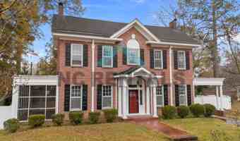 featured image of 521 Park Pl