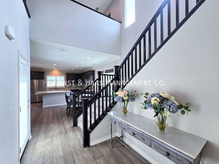 4735 Holly Ave - Photo 5 of 36