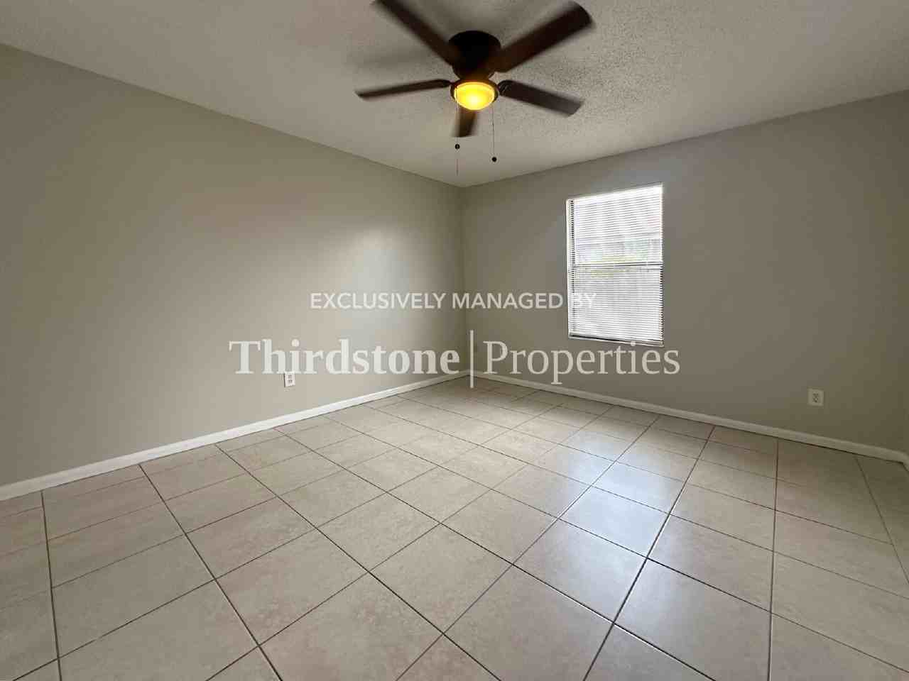 1324 Jefferson Ave #D - Photo 6 of 15