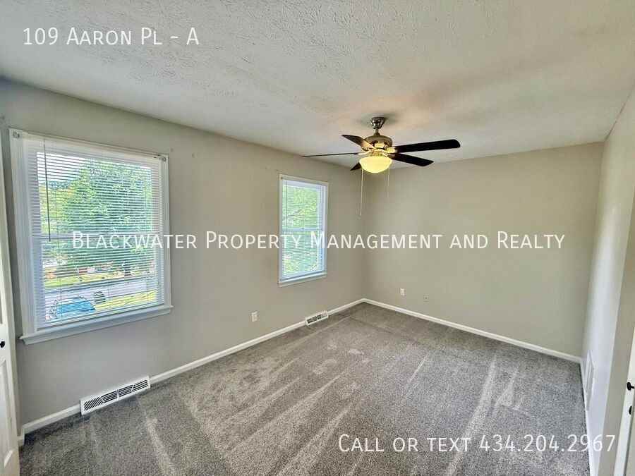 109 Aaron Pl #A - Photo 6 of 11
