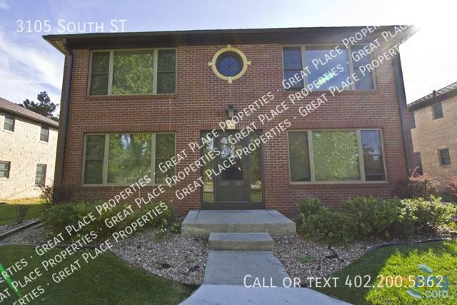 3105 South St - Photo 3 of 27