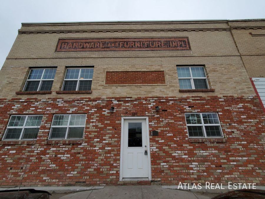 105 W Union Ave - Photo 2 of 9