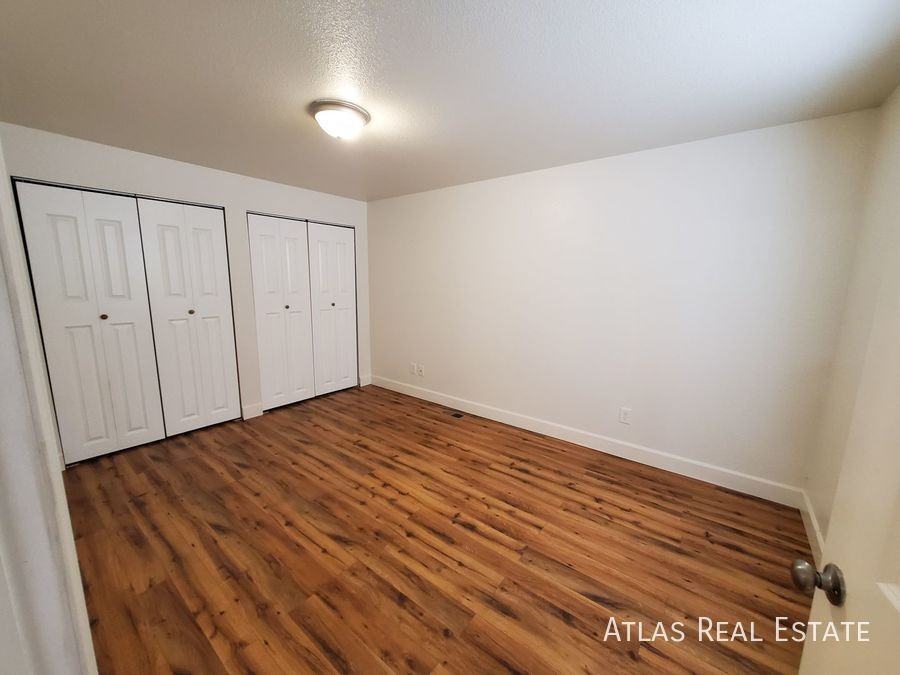 105 W Union Ave - Photo 7 of 9