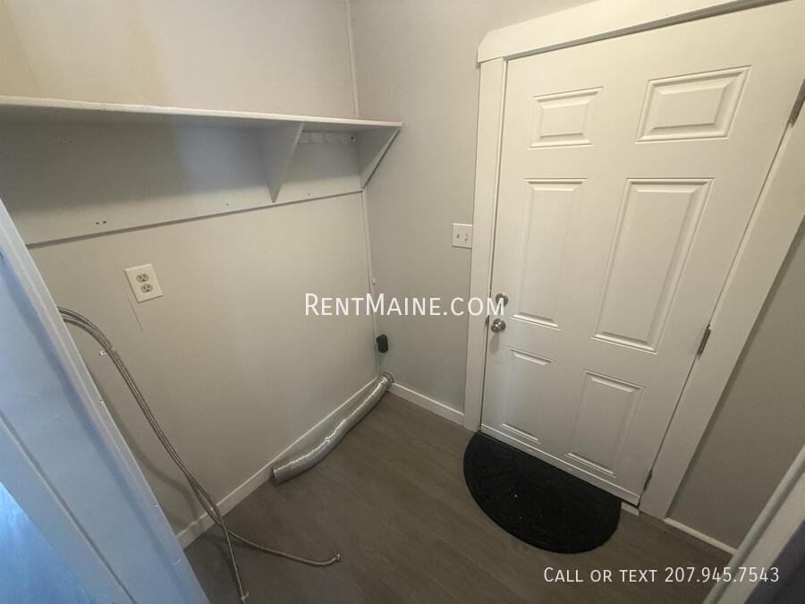 715 College Ave - Photo 3 of 15