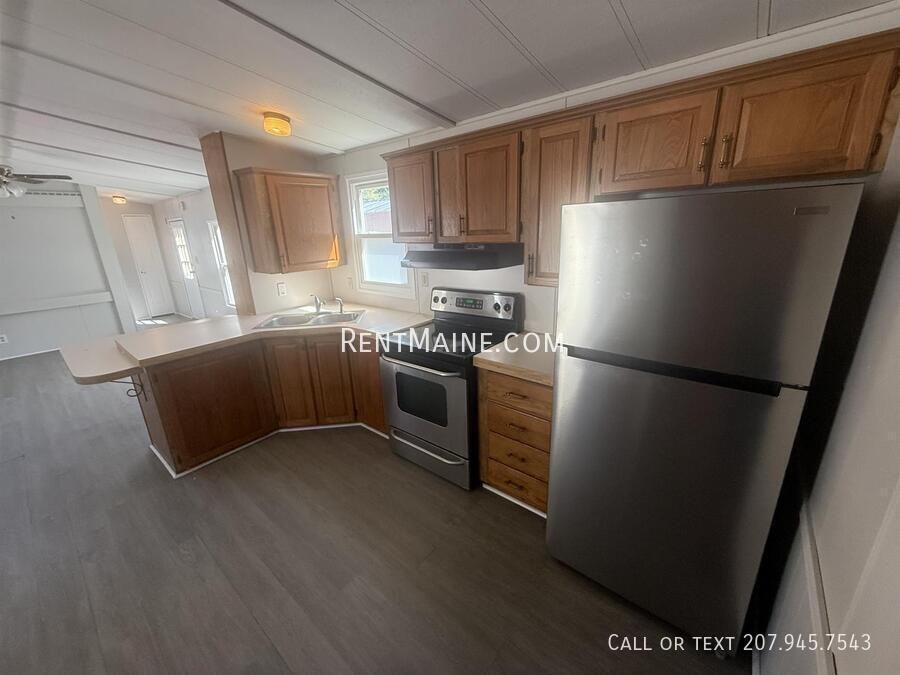 715 College Ave - Photo 6 of 15