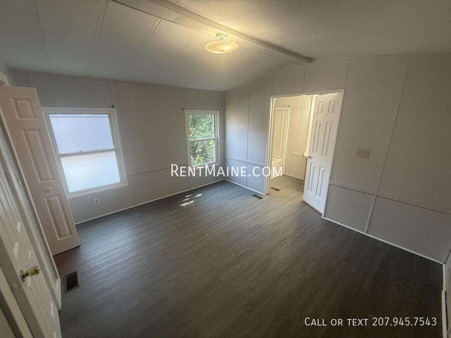 715 College Ave - Photo 7 of 15