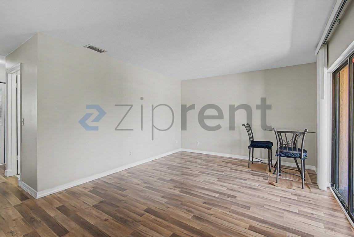 1409 Lake Ave #6 - Photo 7 of 21