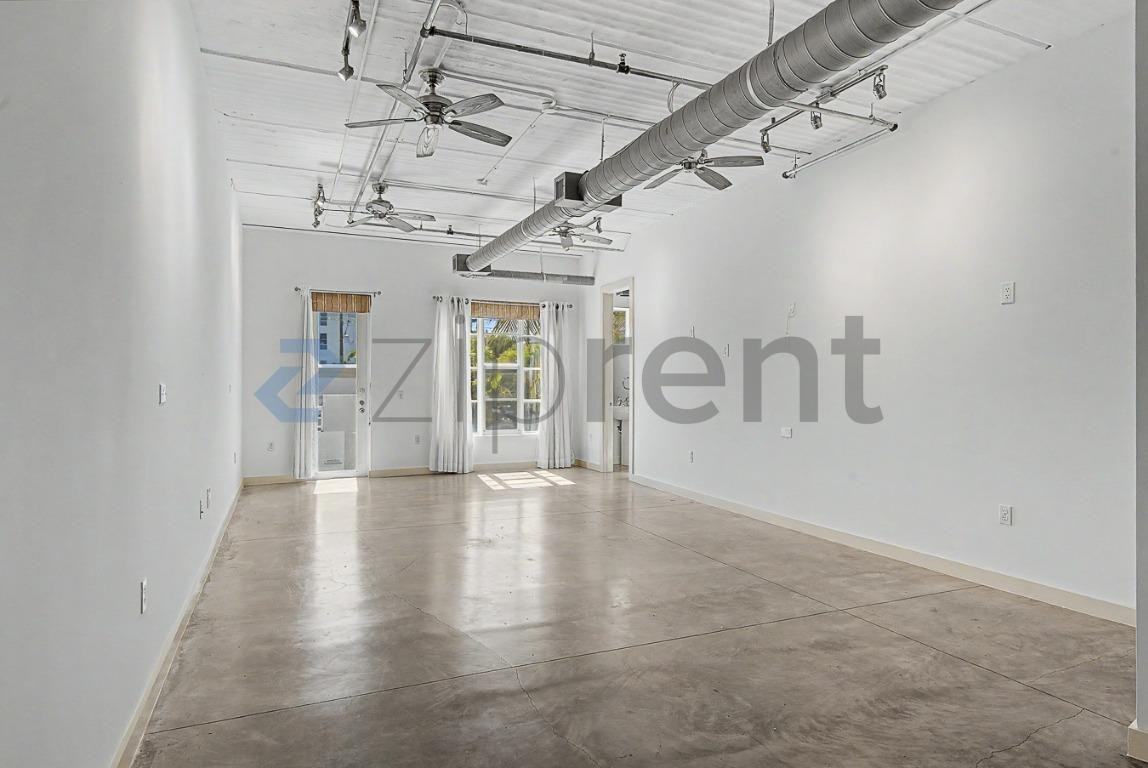 103 Se 4th Ave #203 - Photo 5 of 38