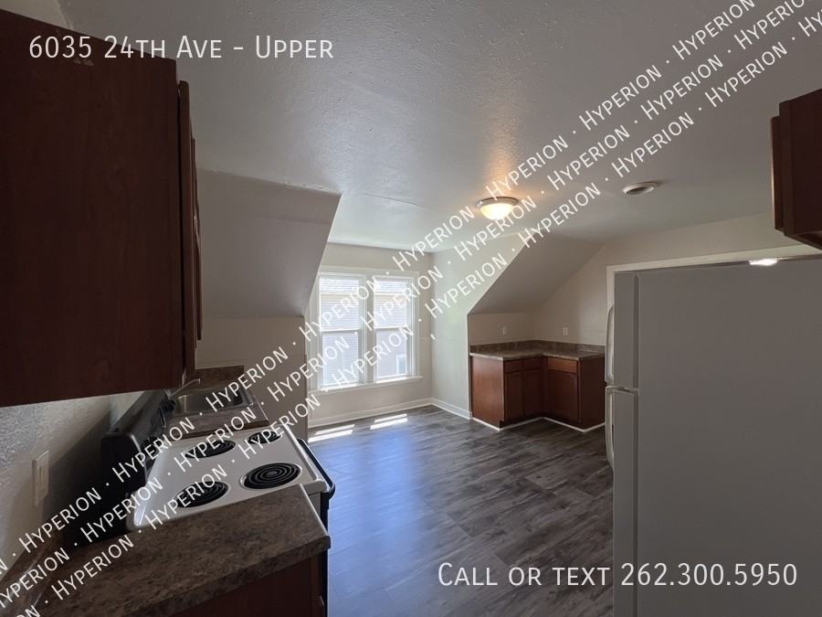 6035 24th Ave - Photo 4 of 19