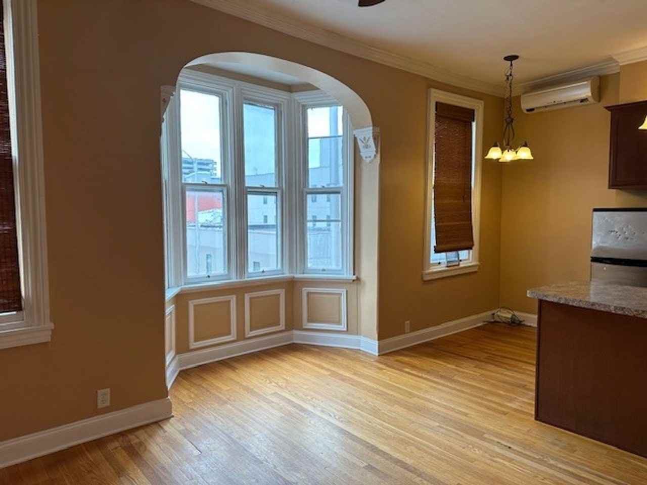 214 Pine St #2F - Photo 2 of 11