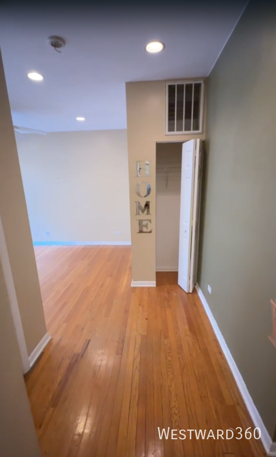 8154 S Drexel Ave #2E - Photo 4 of 10