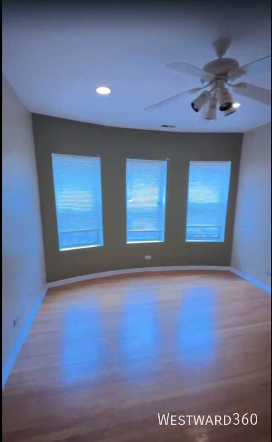 8154 S Drexel Ave #2E - Photo 6 of 10