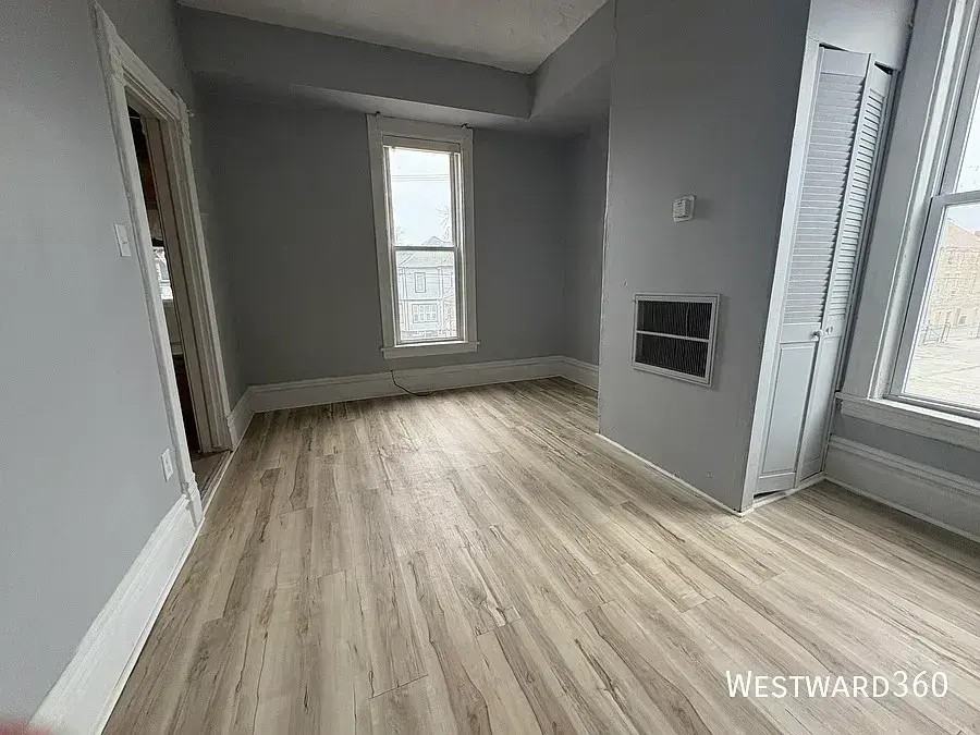 7122 S Wentworth Ave #2F - Photo 6 of 19