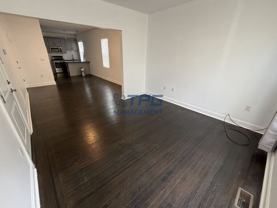 937 Pennington St #1R - Photo 1 of 1