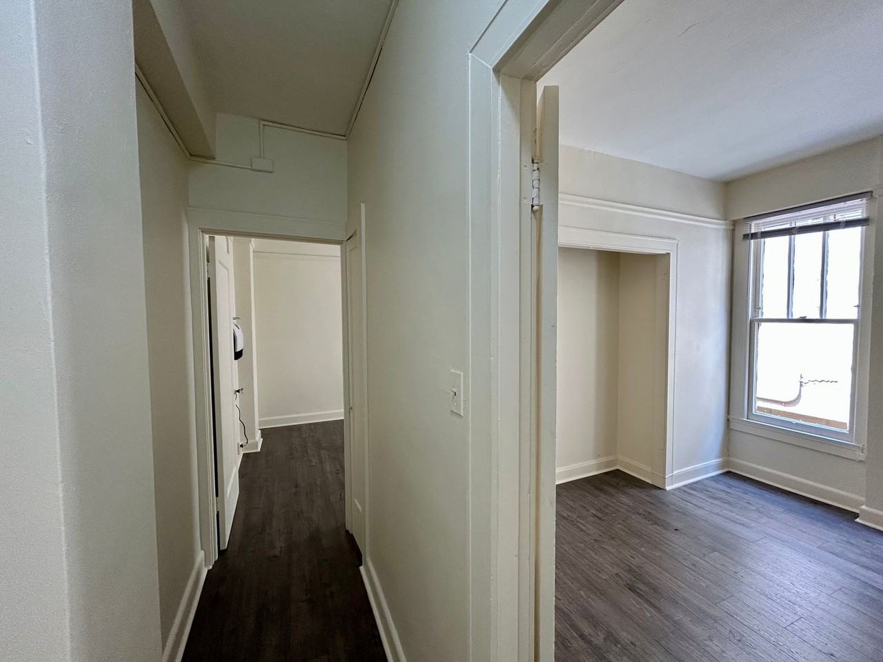 1027 Grant Ave #8 - Photo 5 of 9