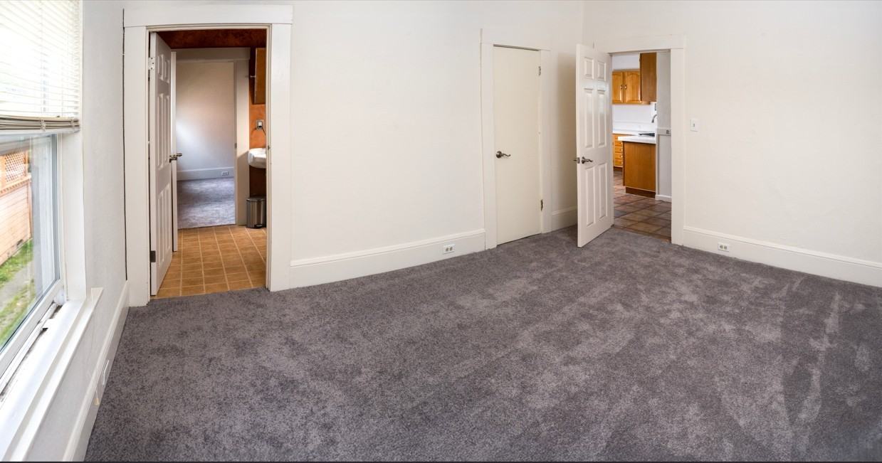 1759 85th Ave - Photo 6 of 12