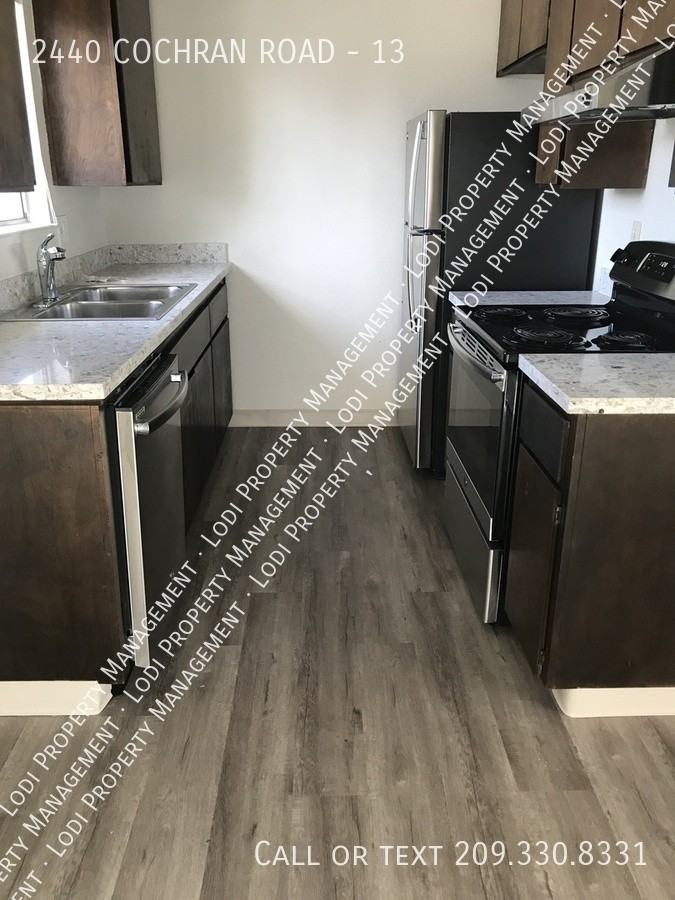 2440 Cochran Rd #13 - Photo 5 of 13