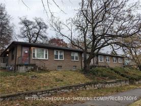 4612 E Linwood Blvd - Photo 1 of 1