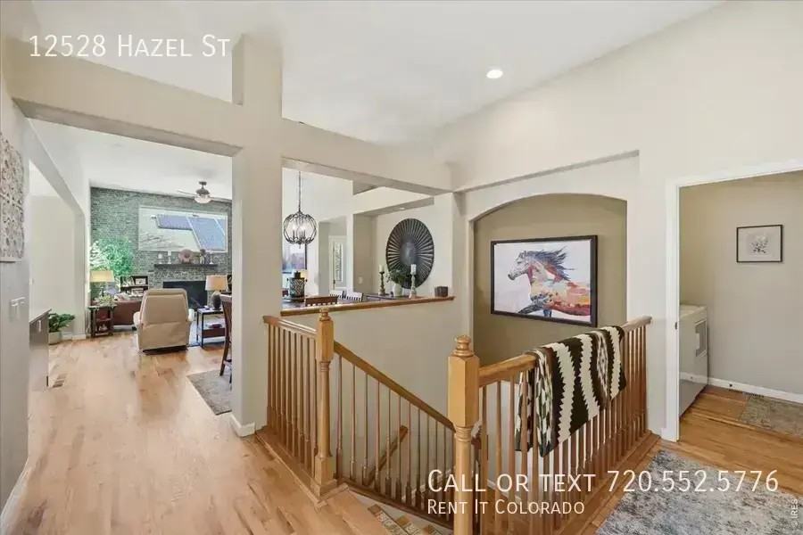 12528 Hazel St - Photo 5 of 41