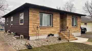 featured image of 1036 Center St #B