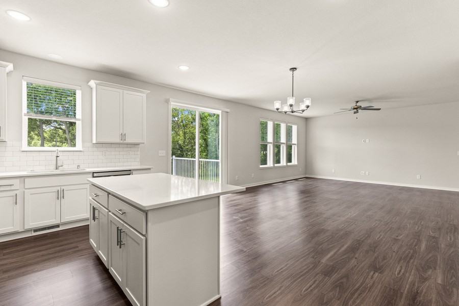3907 18th Pl - Photo 2 of 26