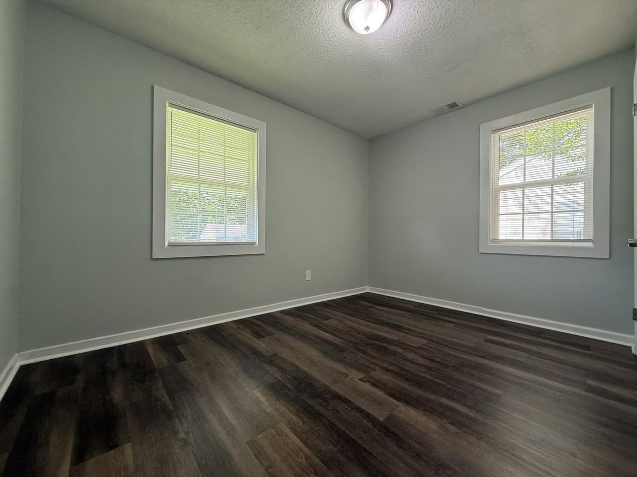 332 Flynn Road - Photo 6 of 8