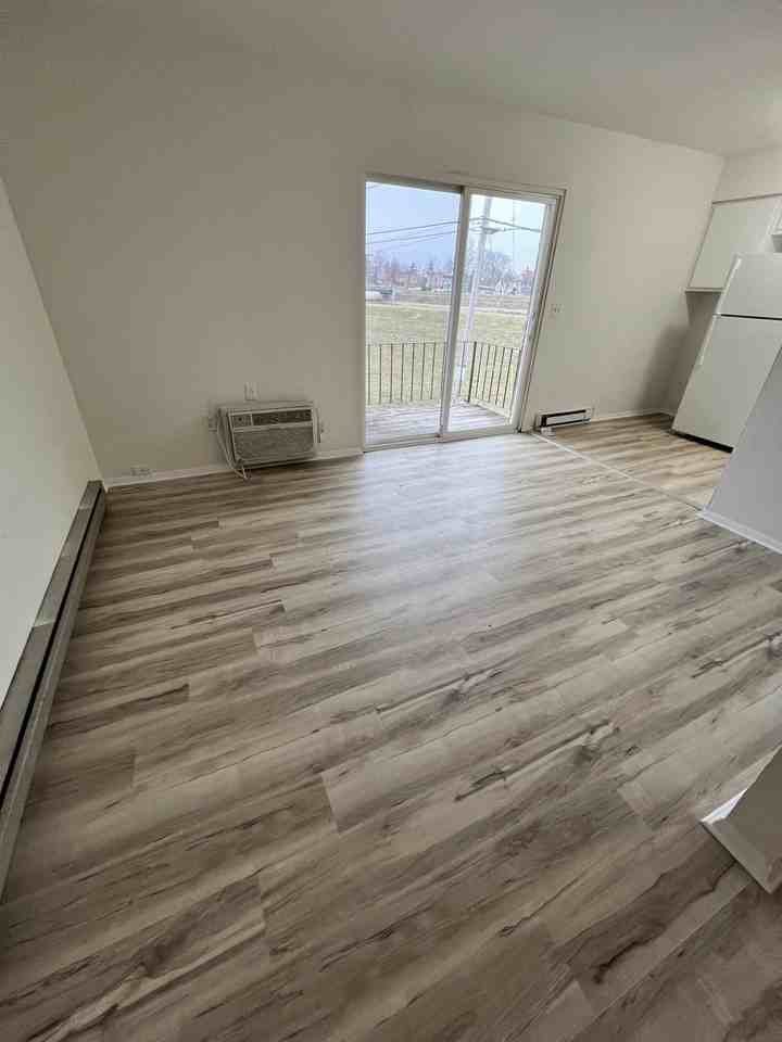 23 South River Street, Unit 5 - Photo 4 of 10