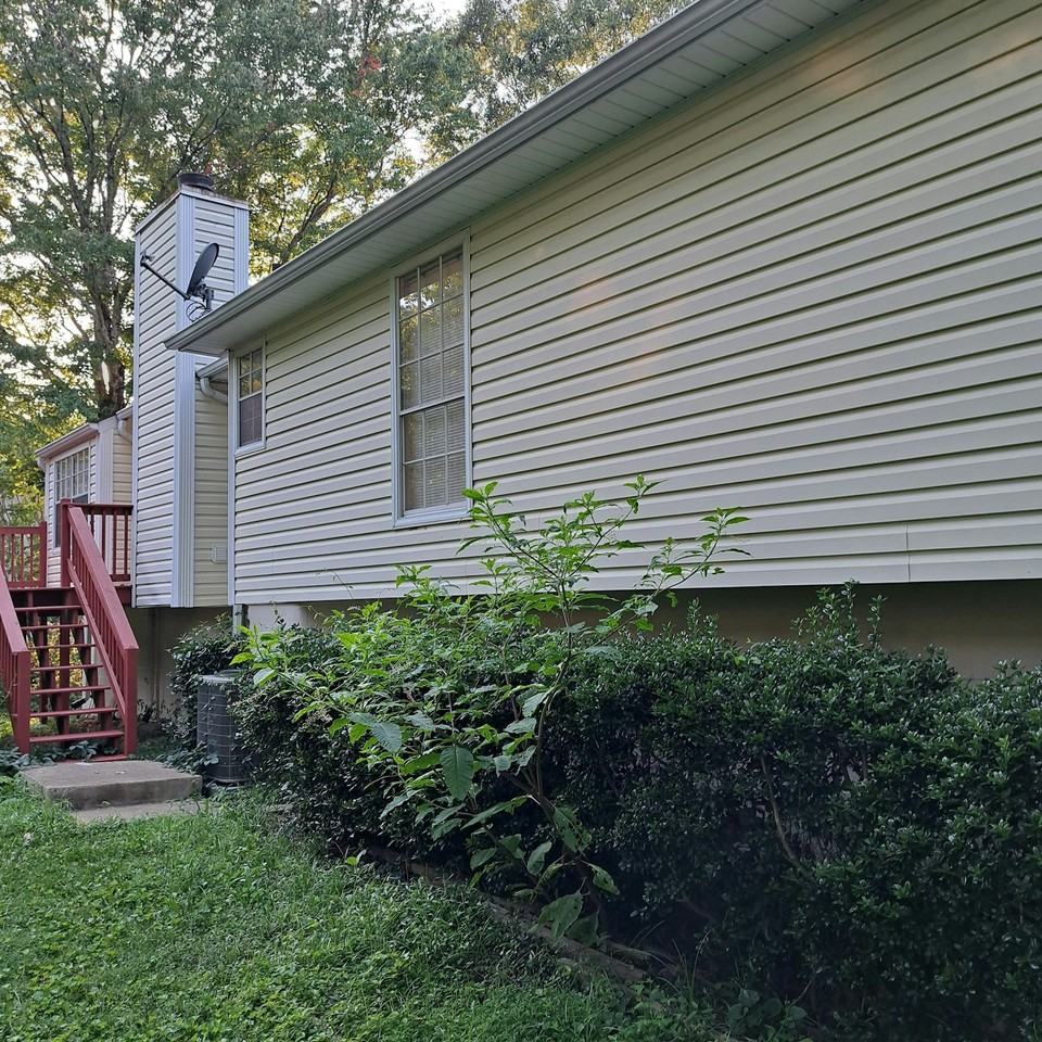 5217 Hickory Grove Circle - Photo 4 of 23