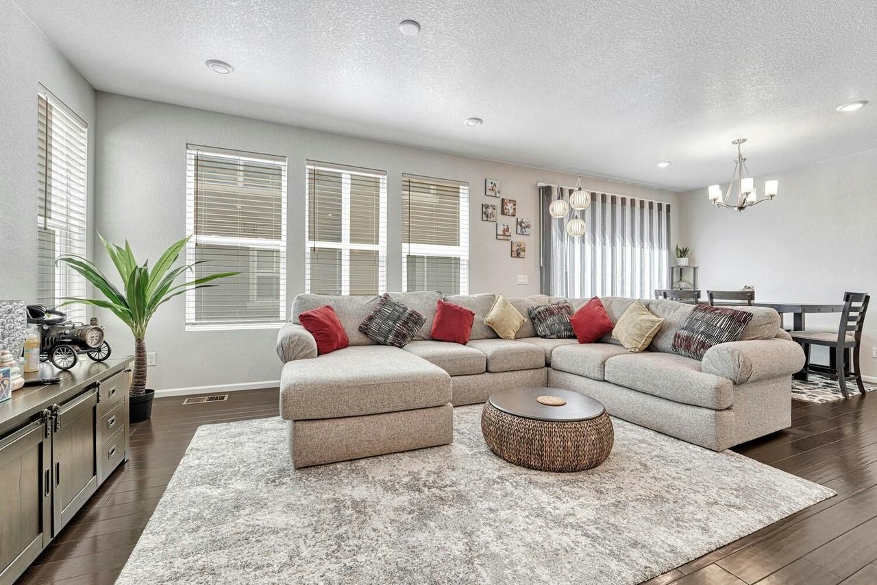 7179 Bedlam Drive - Photo 5 of 34