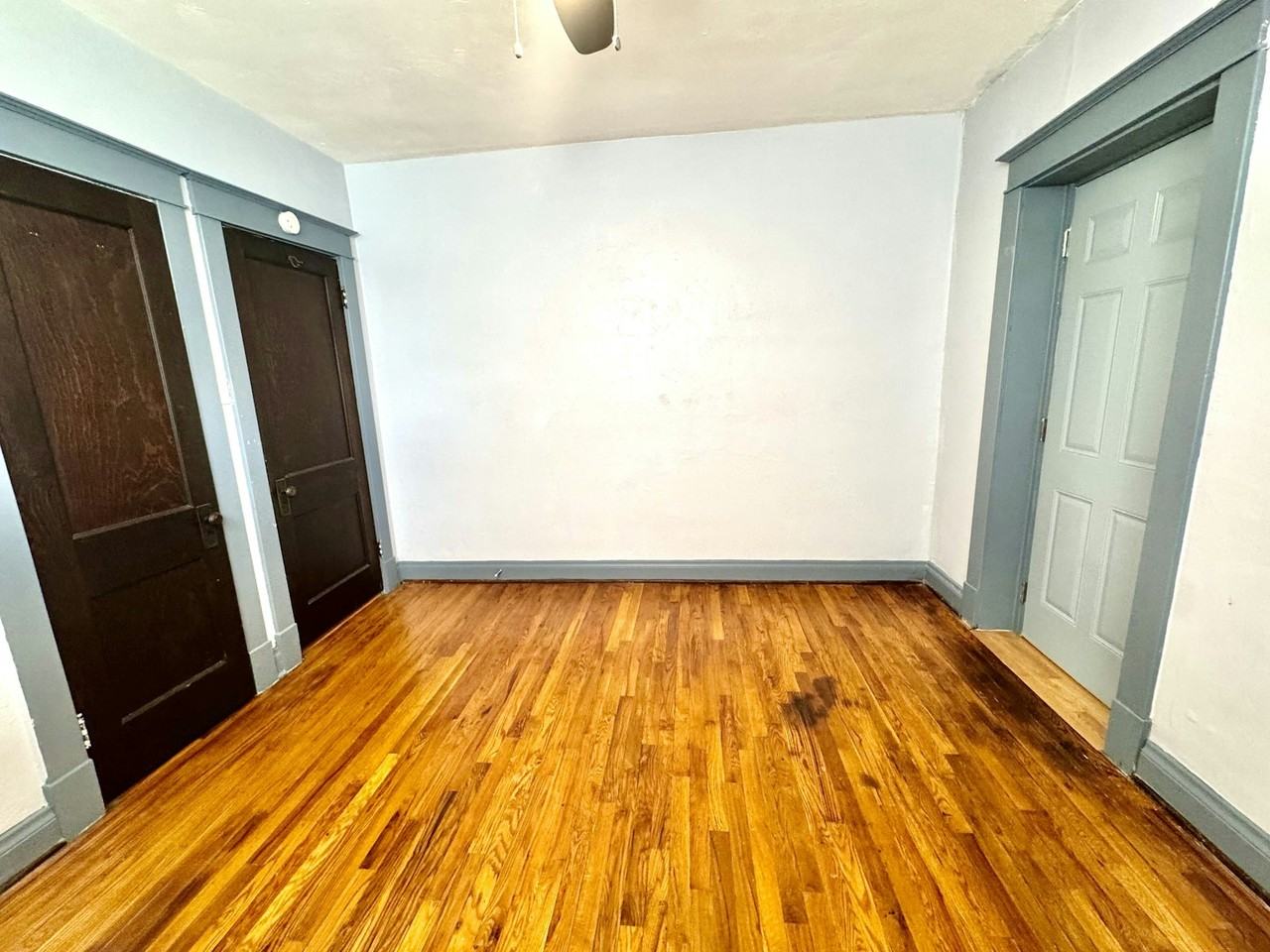 5122 Goethe Avenue, Unit 5122 - Photo 4 of 27