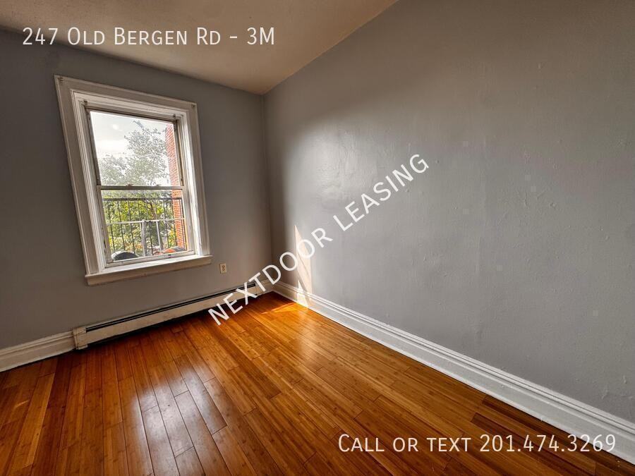 247 Old Bergen Rd #3M - Photo 4 of 7