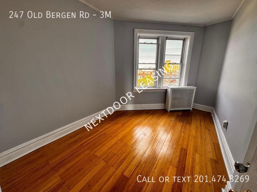 247 Old Bergen Rd #3M - Photo 7 of 7