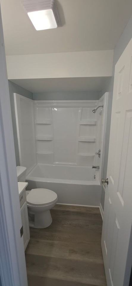 305 E John St #2 - Photo 6 of 11