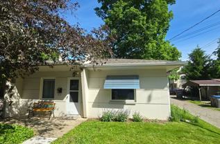 1701 Poplar St #B - Photo 1 of 1