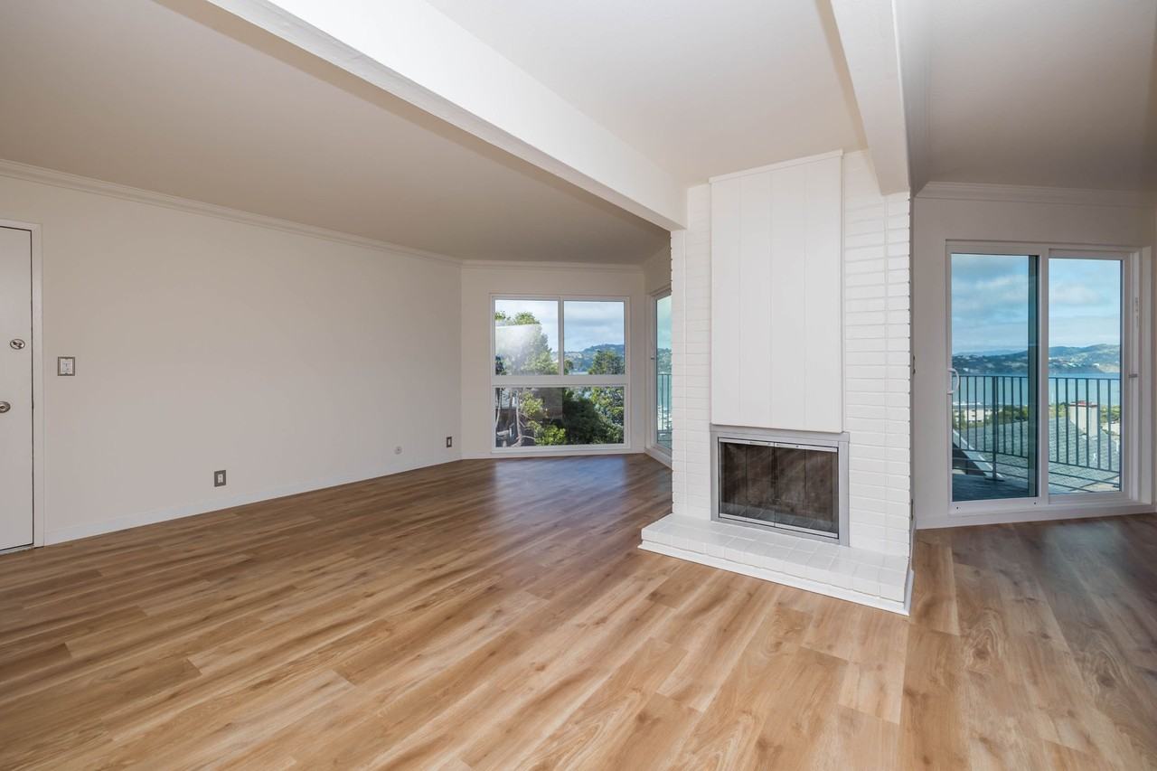 5-65 RODEO Apartments - Photo 2 of 49