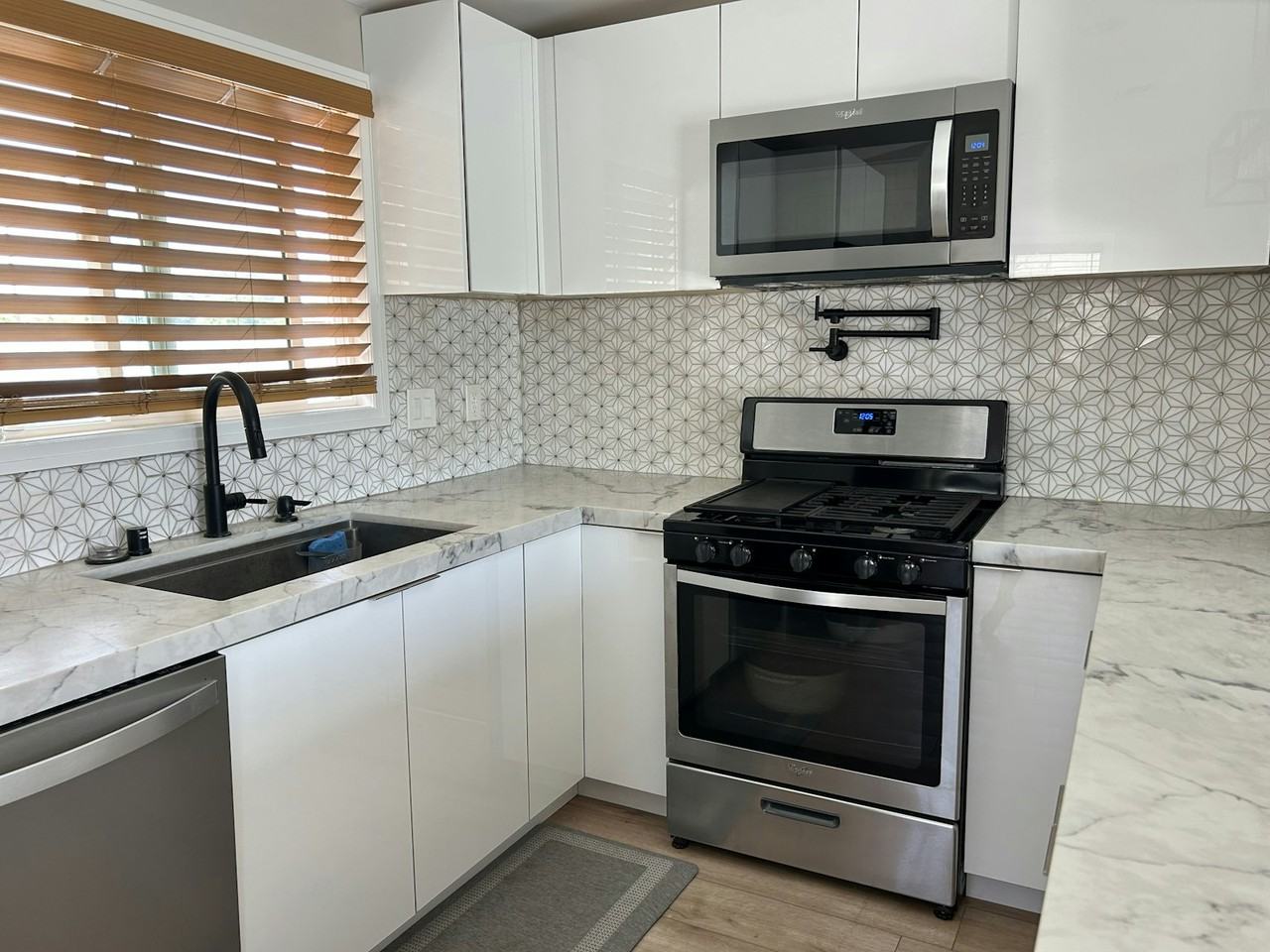 8712 Joyzelle Ave - Photo 2 of 6
