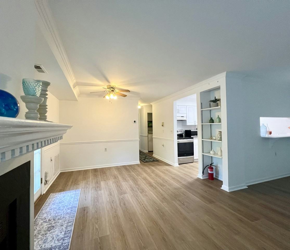 1111 Castle Harbor Way, Unit 1A - Photo 4 of 17