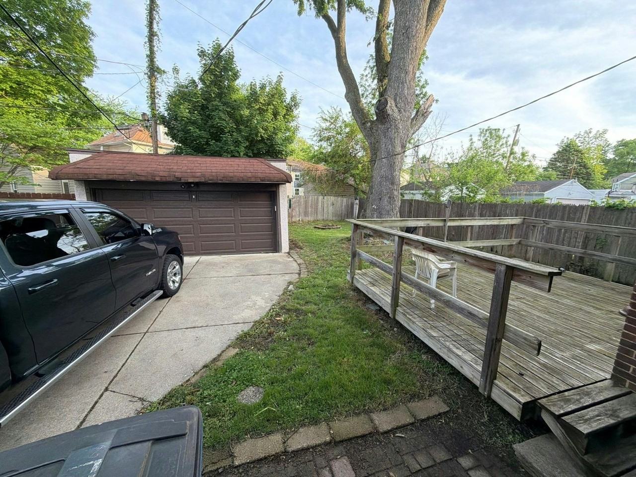 4111 Carthage Road - Photo 2 of 3