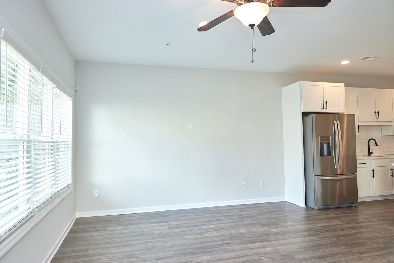 2890 Royal Heights Dr Nw #1 - Photo 3 of 39