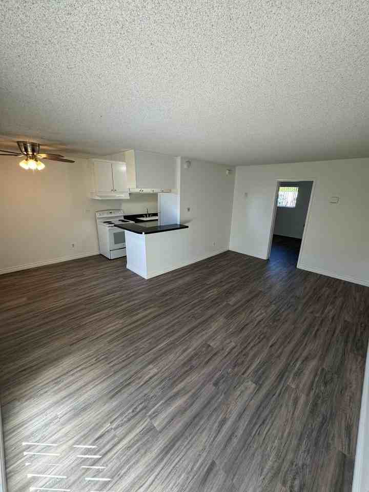 7434 Mesa College Dr #25 - Photo 5 of 16